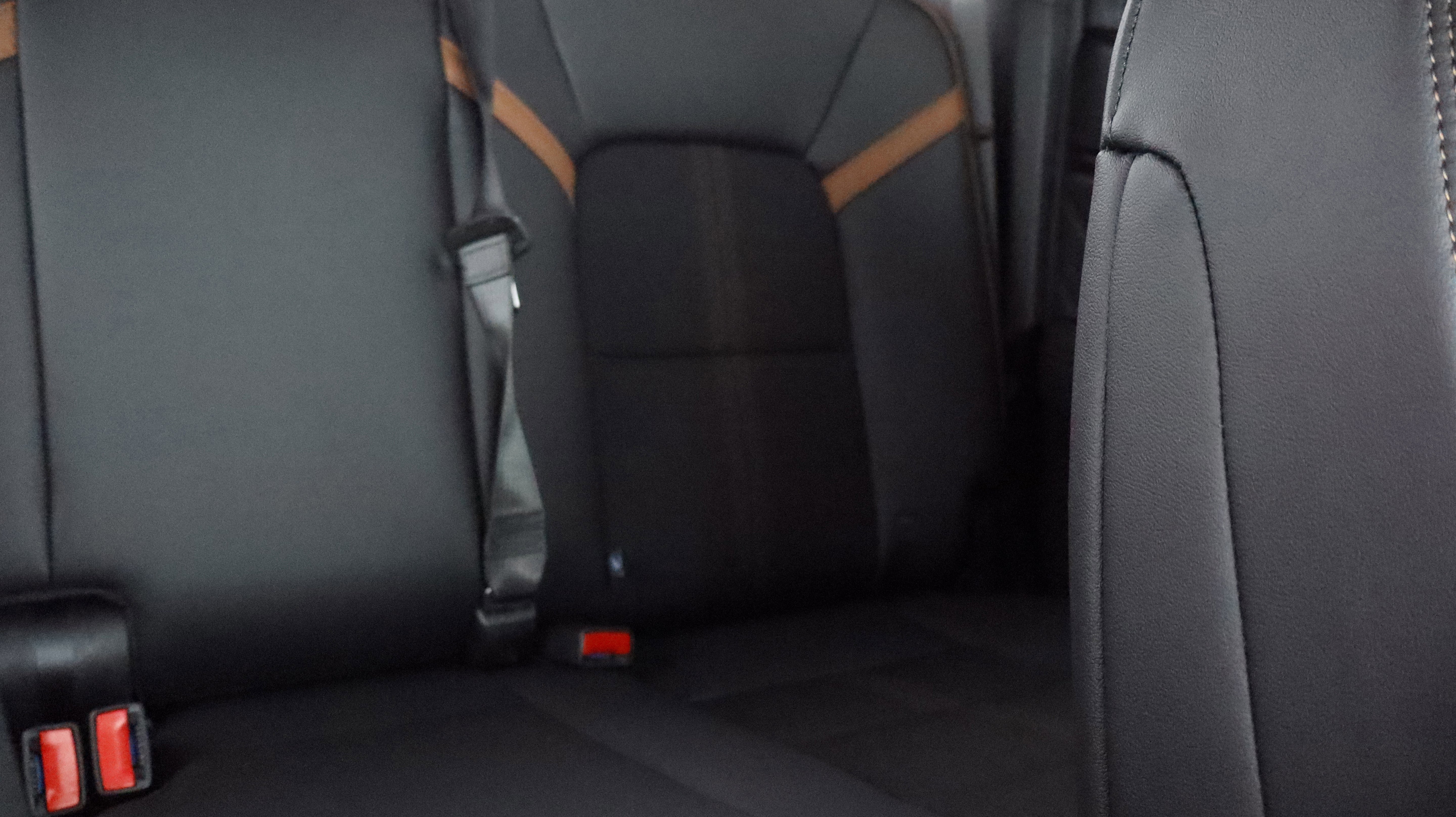 New 2026 GMC Canyon AT4 image 12