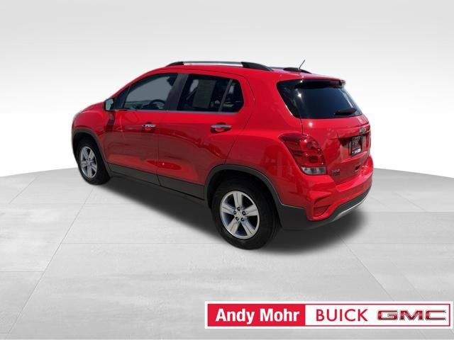 Used 2018 Chevrolet Trax LT w/ Sun & Sound Package FWD image 7