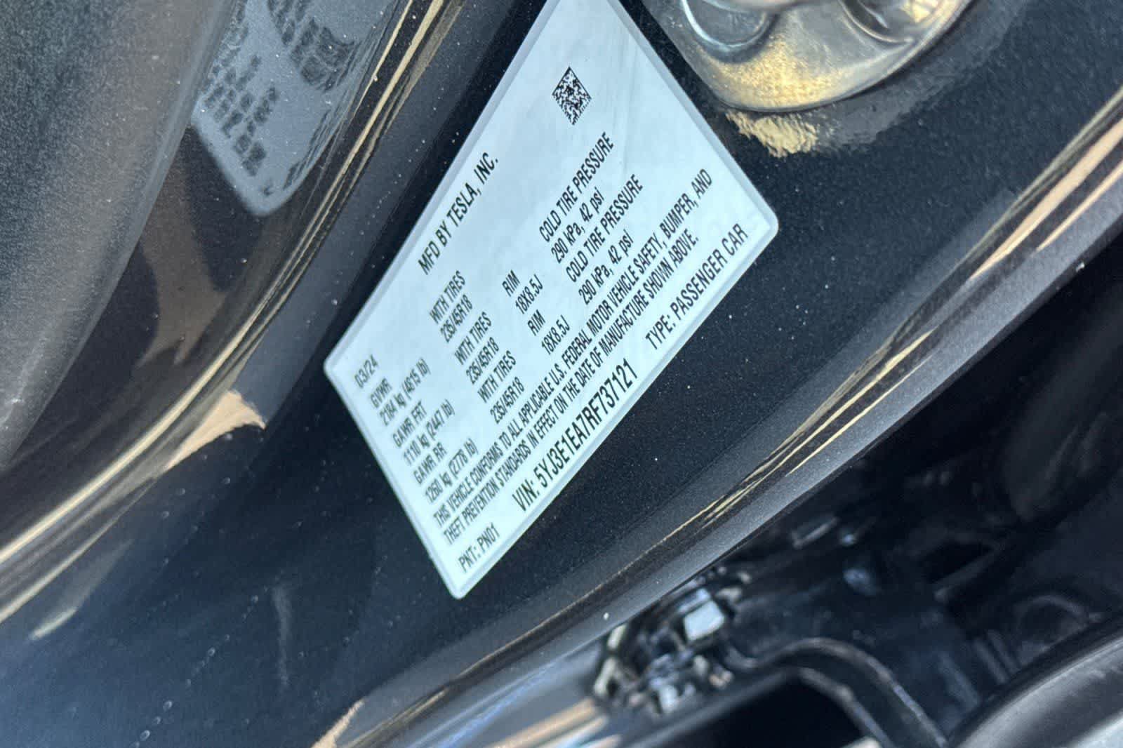 Used 2024 Tesla Model 3 Standard Range RWD image 32
