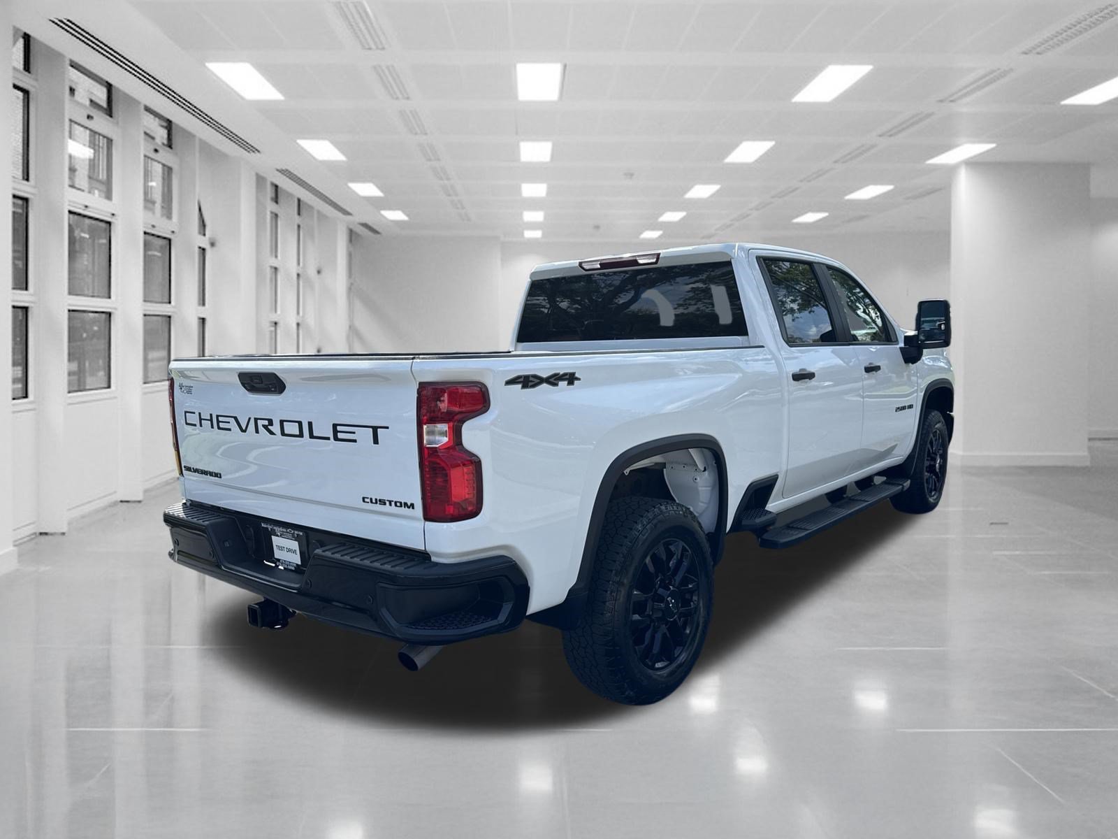 Used 2025 Chevrolet Silverado 2500 Custom w/ Custom Value Package AWD/4WD image 5