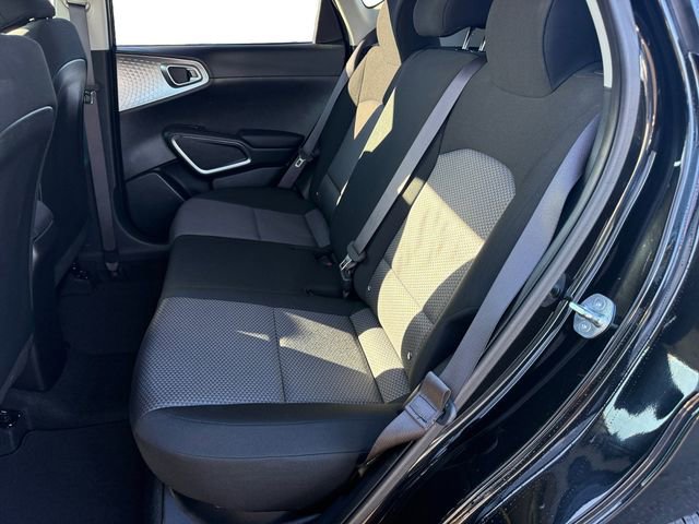 Used 2024 Kia Soul LX image 13