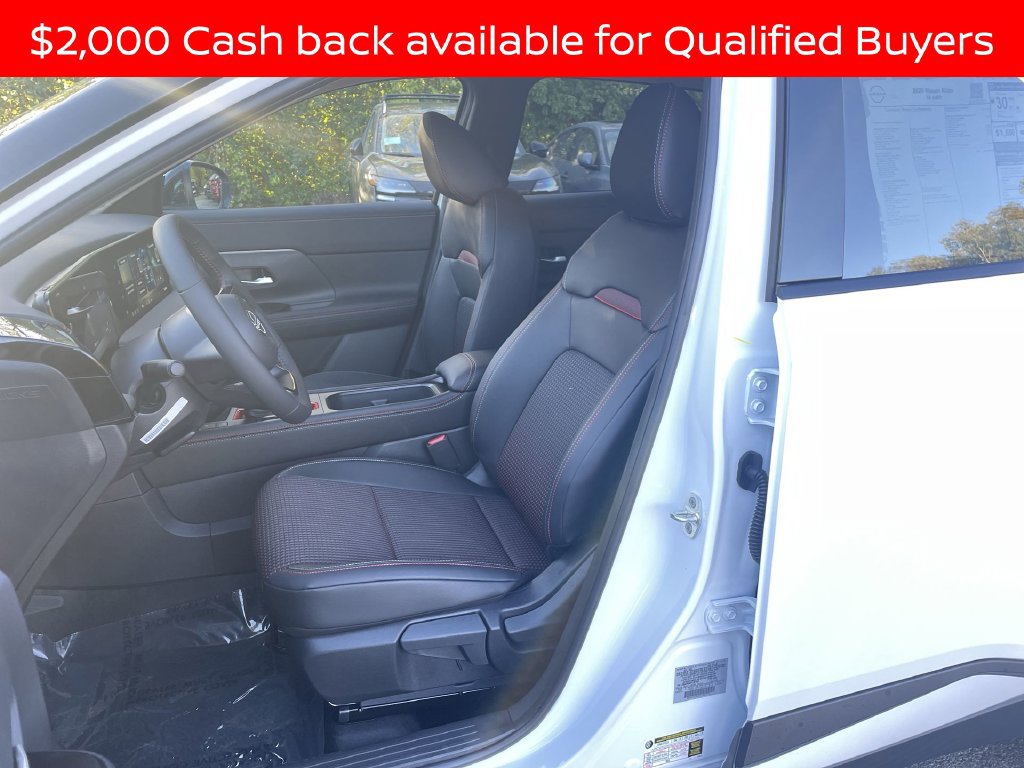 New 2026 Nissan Kicks SR w/ Cold Weather Package AWD/4WD image 20