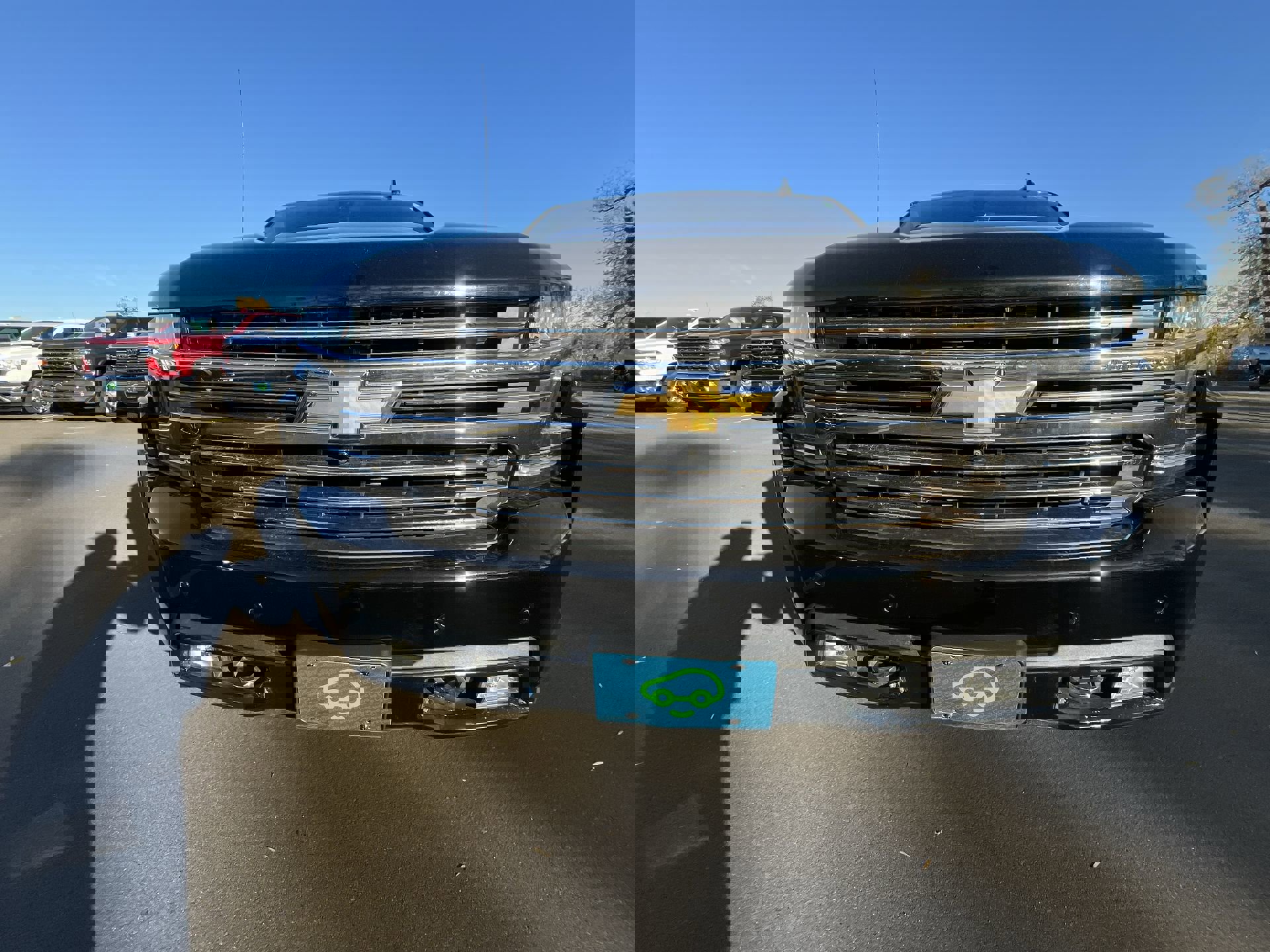 Certified 2020 Chevrolet Silverado 1500 High Country w/ Technology Package image 32