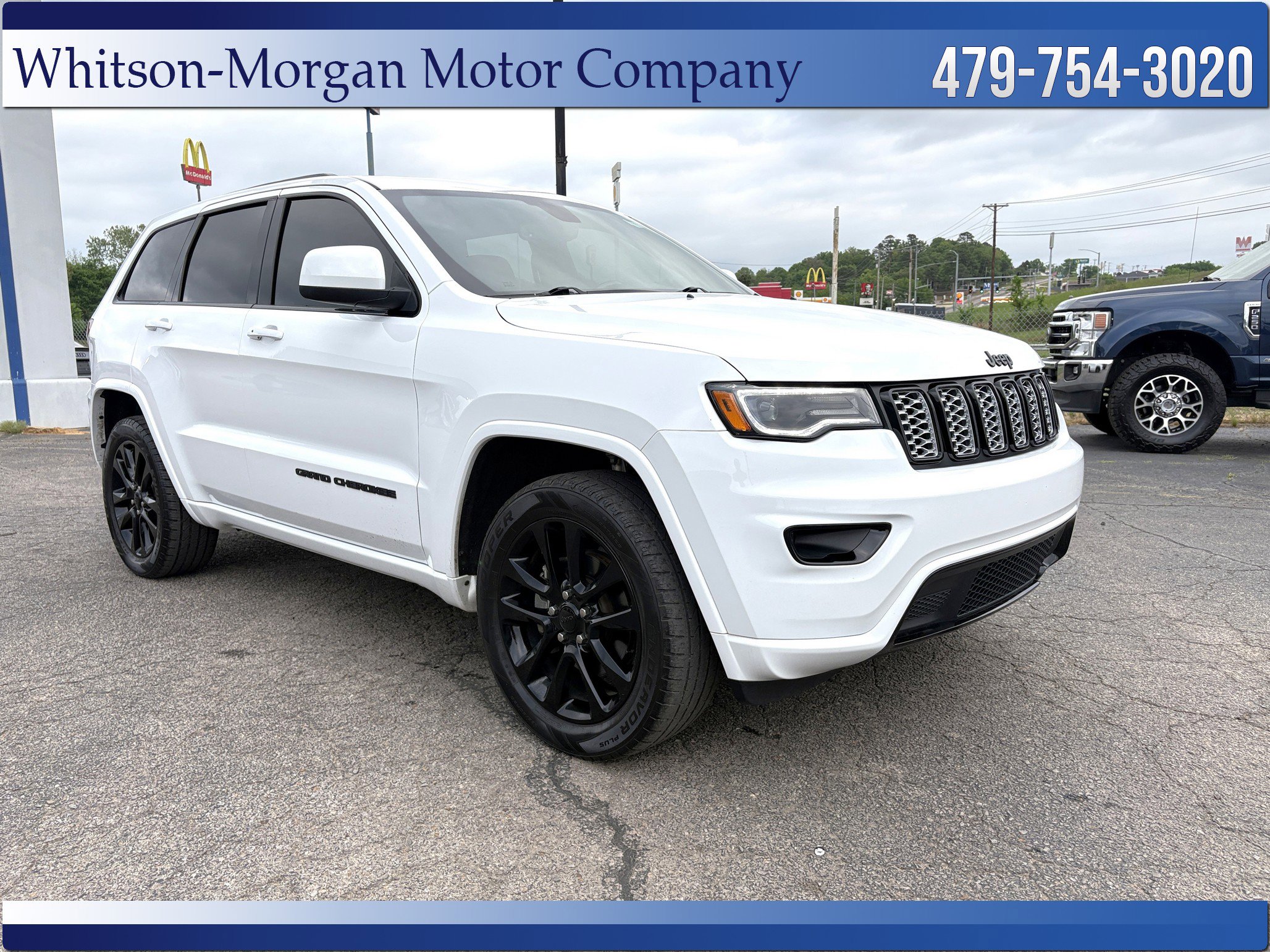 Used 2020 Jeep Grand Cherokee Altitude image 3