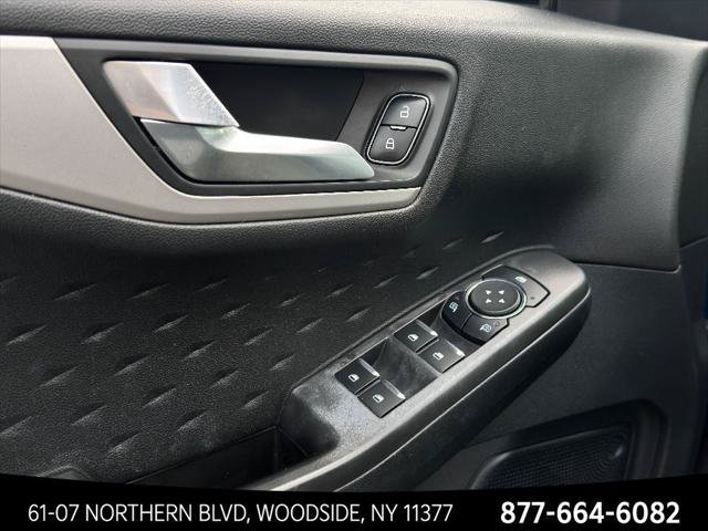 Used 2020 Ford Escape SE AWD/4WD image 17