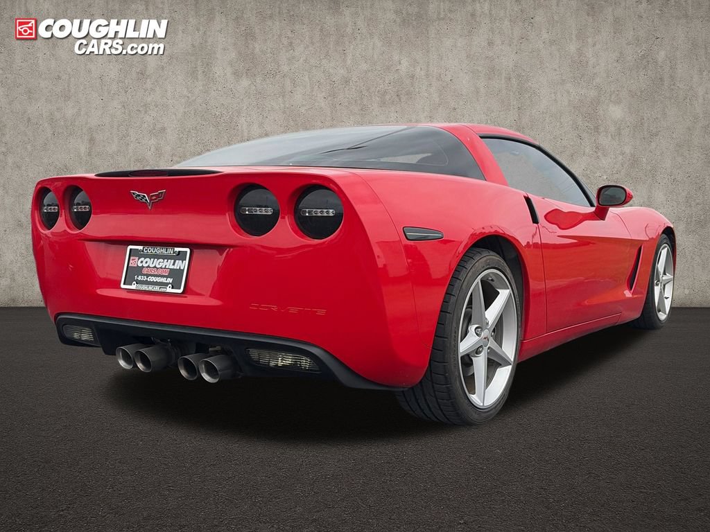 Used 2012 Chevrolet Corvette Coupe w/ 2LT Preferred Equipment Group RWD image 8