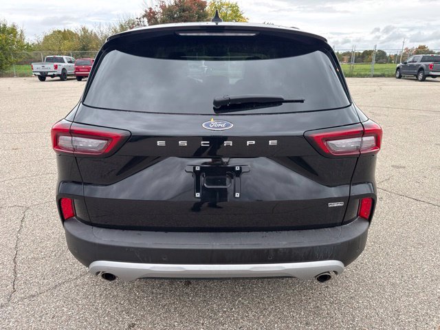 Used 2025 Ford Escape SE FWD image 5