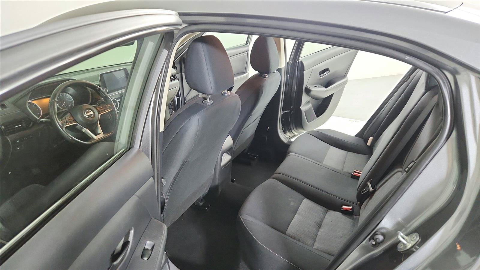 Used 2024 Nissan Sentra SV w/ All-Weather Package FWD image 16