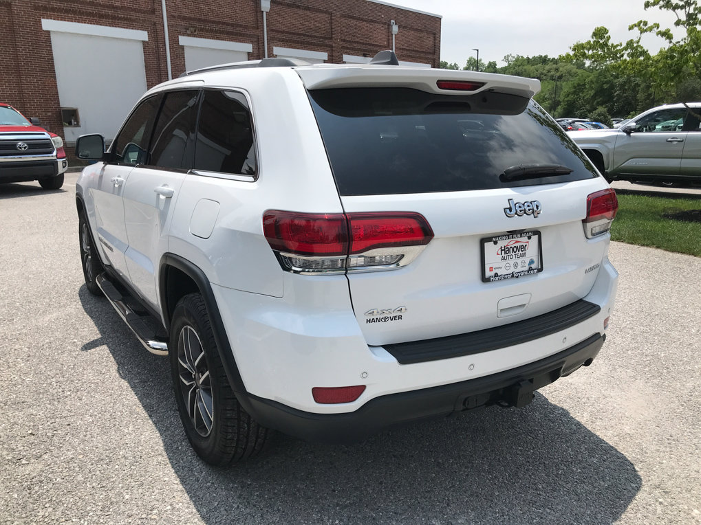 Used 2020 Jeep Grand Cherokee Laredo w/ Laredo X Package AWD/4WD image 5