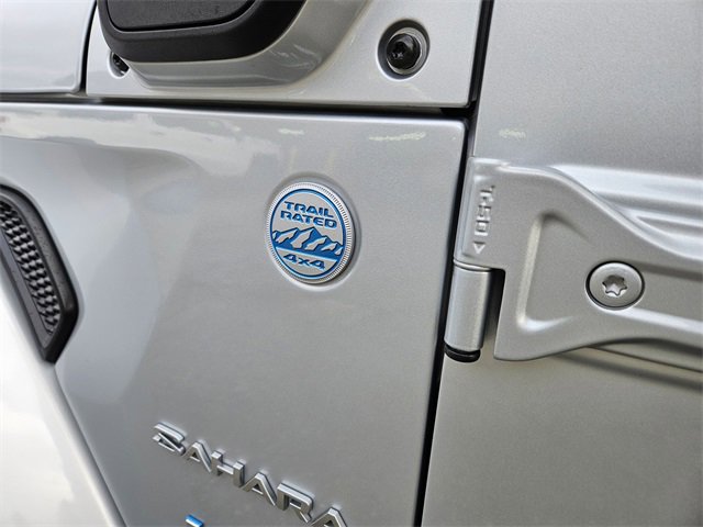 Used 2022 Jeep Wrangler Unlimited Sahara image 9