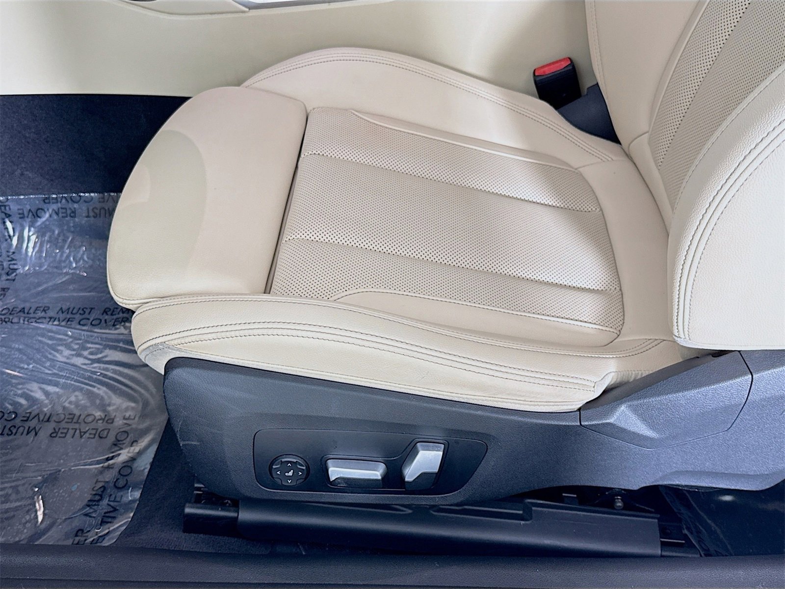 Certified 2023 BMW 430i Convertible w/ Premium Package image 20