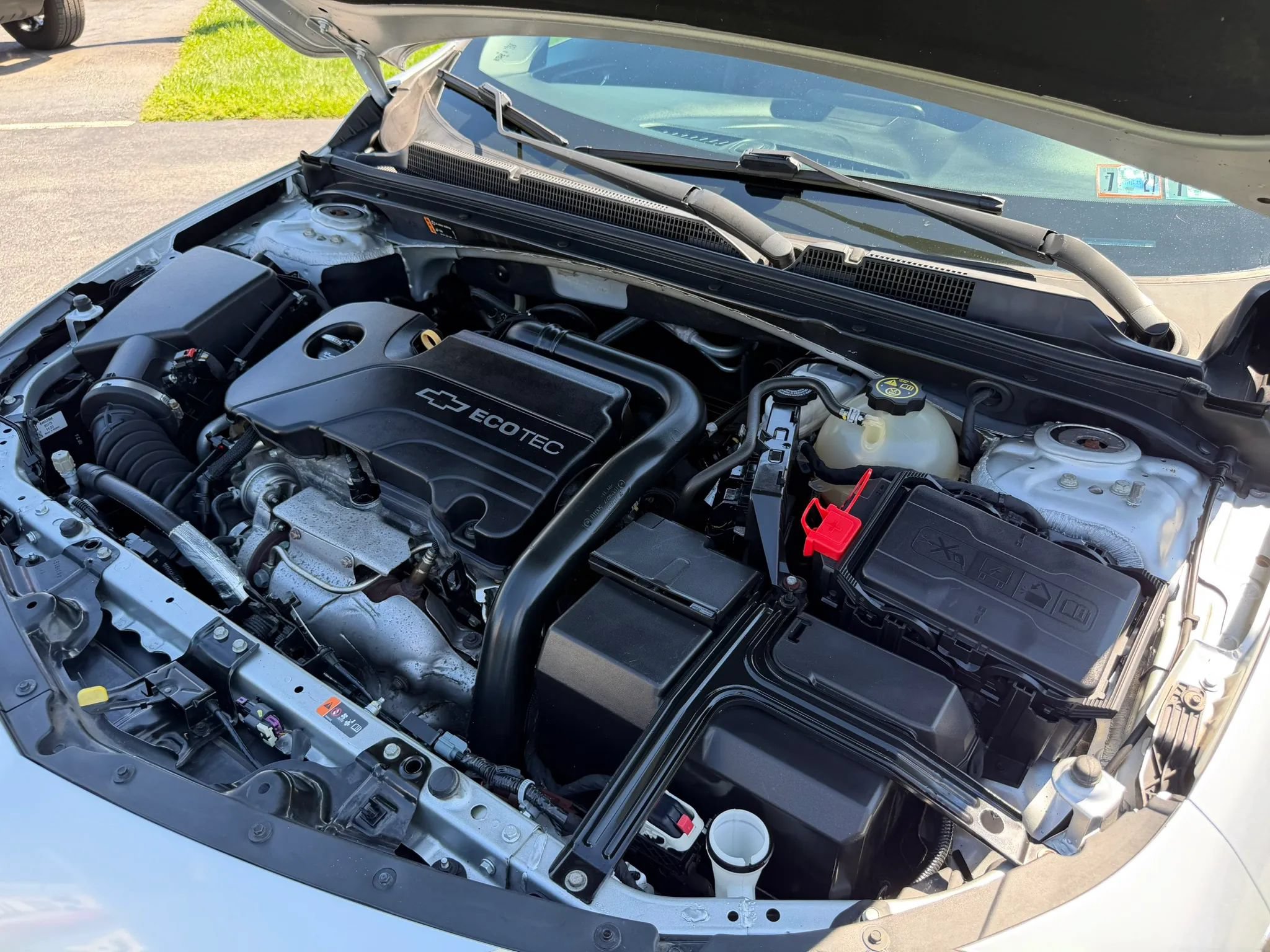 Used 2018 Chevrolet Malibu LT FWD image 45
