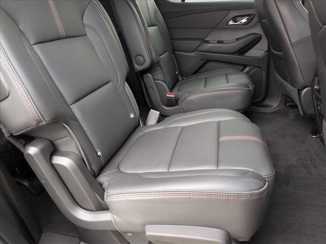 Used 2023 Chevrolet Traverse RS w/ LPO, Floor Liner Package image 21