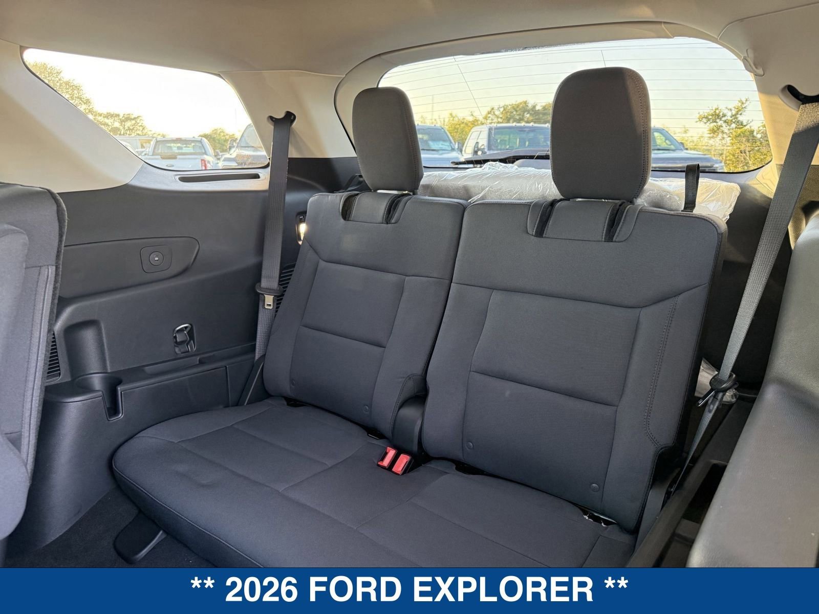 New 2026 Ford Explorer Active RWD image 12