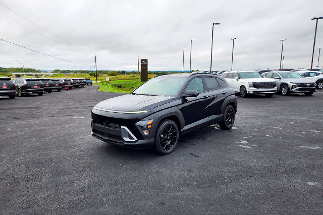 New 2027 Hyundai Kona SEL Sport FWD image 3