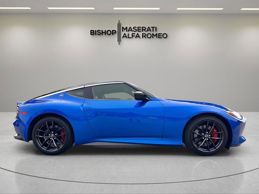Used 2024 Nissan Z Performance w/ Floor Mat Package RWD image 7