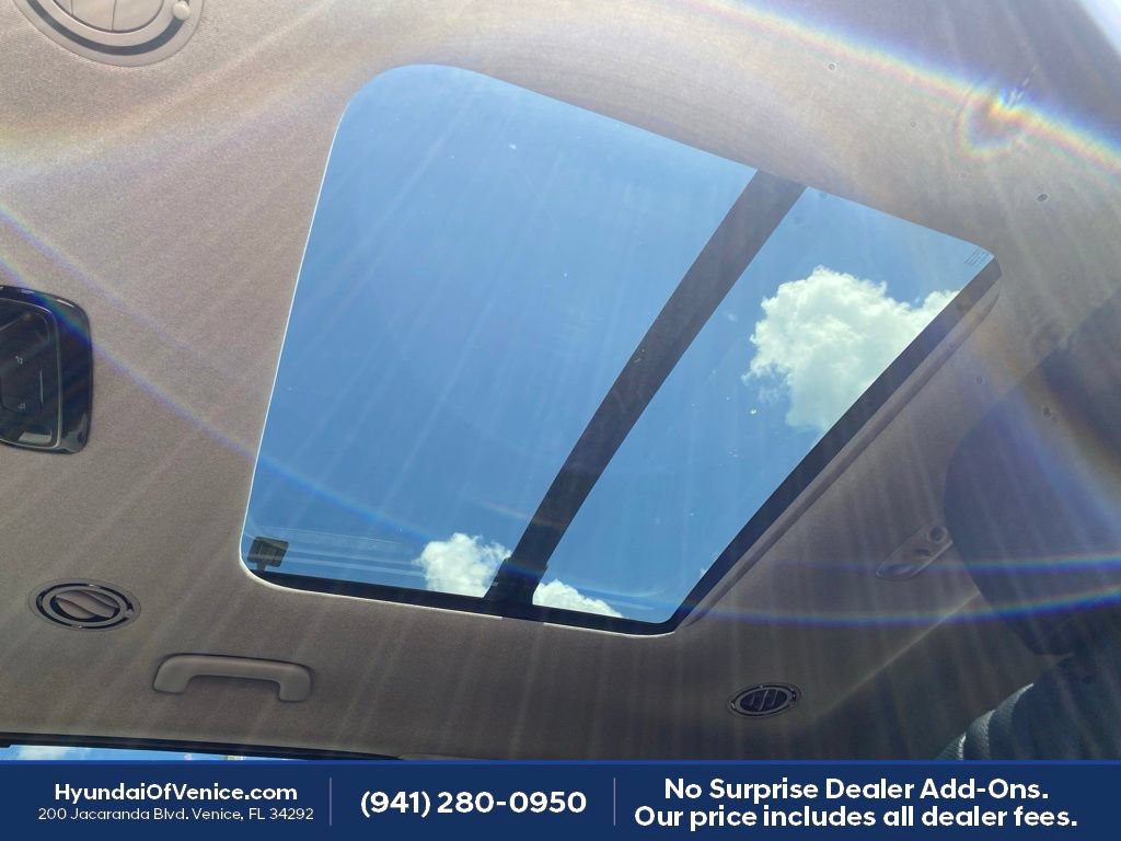 Certified 2024 Hyundai Palisade Limited FWD image 24