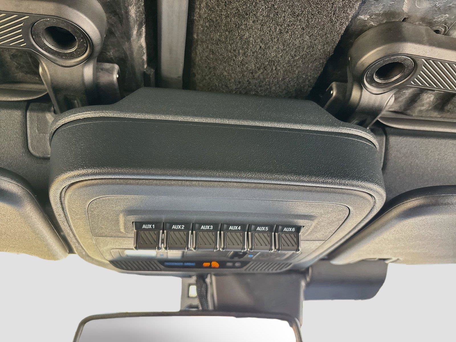 Used 2025 Ford Bronco Stroppe Edition AWD/4WD image 12