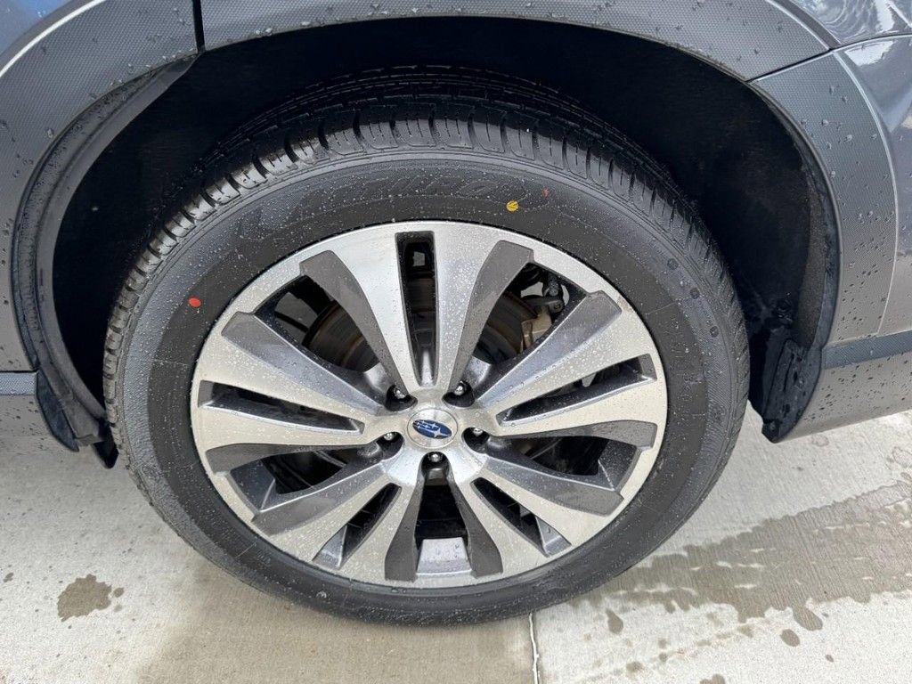 Used 2022 Subaru Ascent Limited w/ Technology Package AWD/4WD image 7