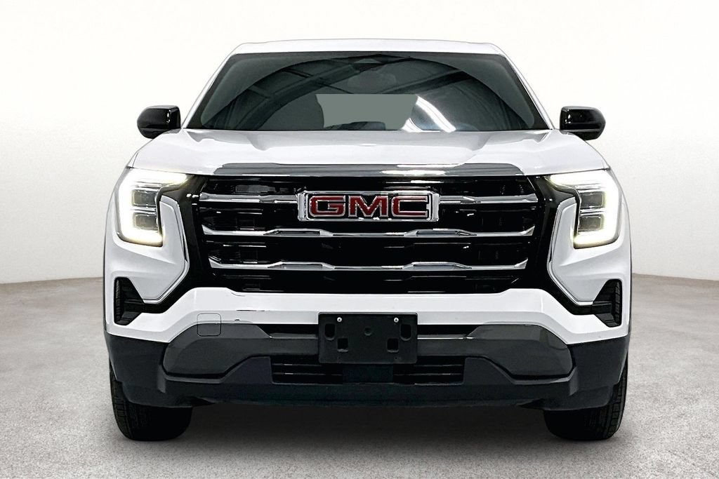 Used 2025 GMC Terrain Elevation FWD image 4