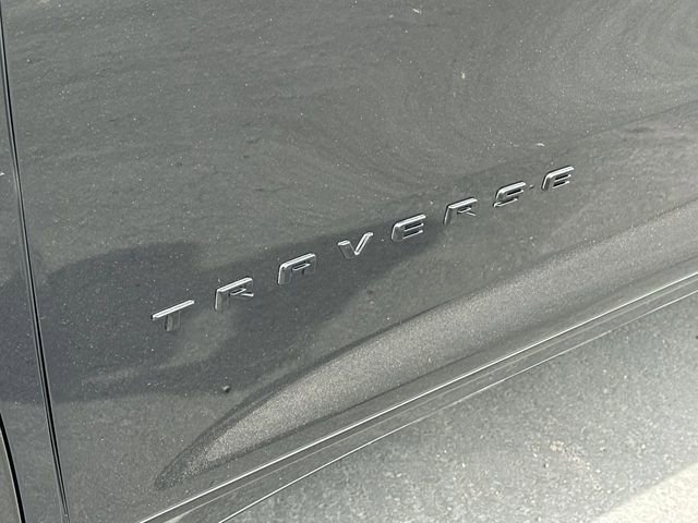 Used 2024 Chevrolet Traverse RS image 32
