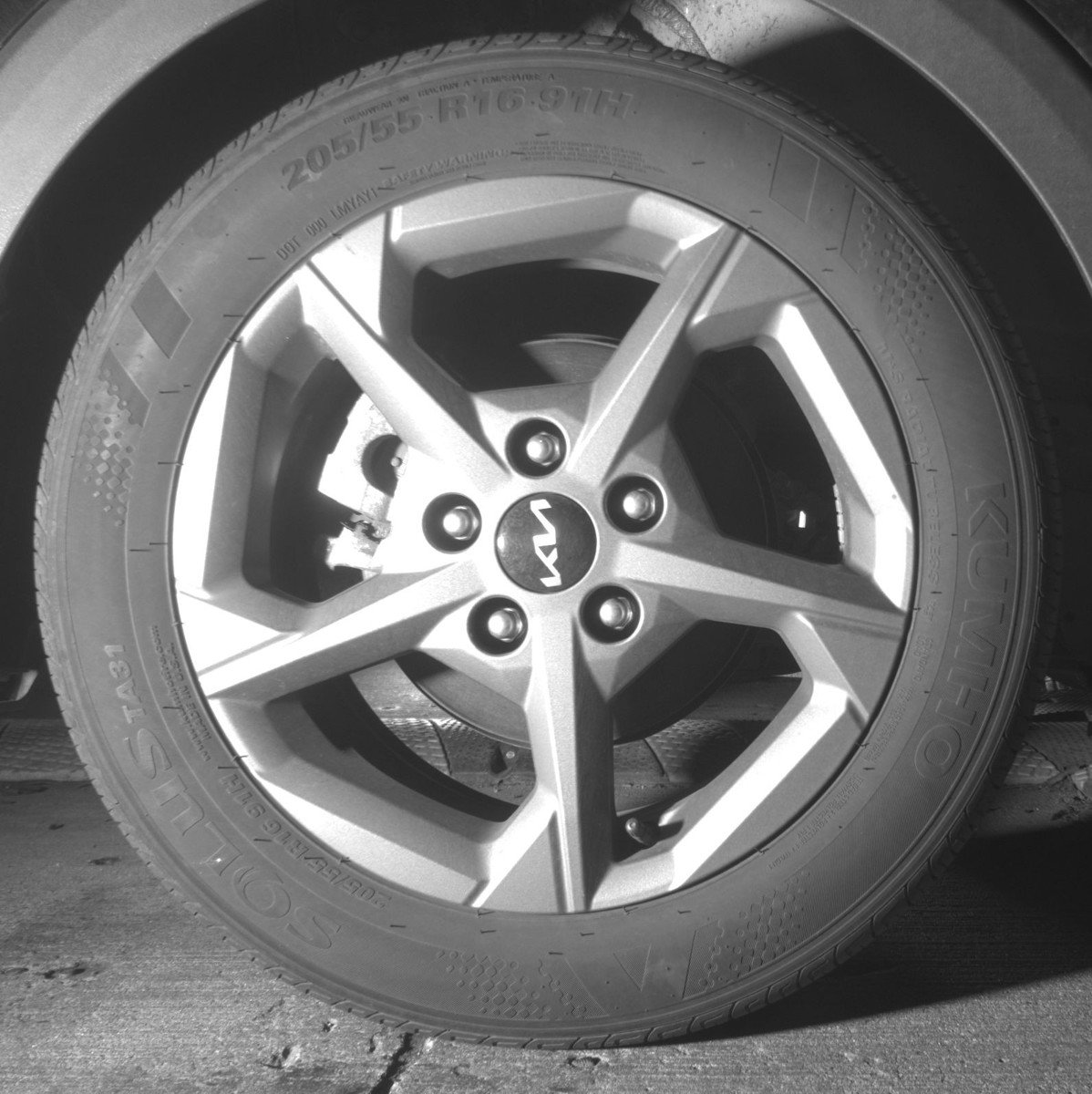 Used 2025 Kia K4 LXS FWD image 15