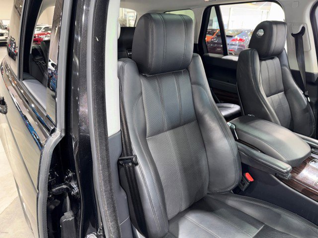 Used 2015 Land Rover Range Rover HSE image 65