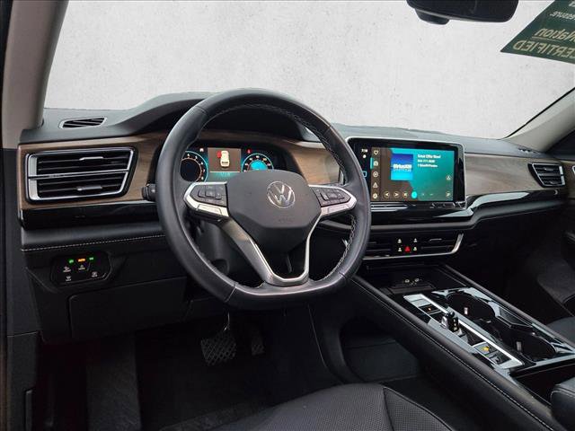 Used 2025 Volkswagen Atlas SE AWD/4WD image 10