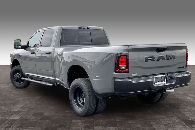 Certified 2026 RAM 3500 Tradesman AWD/4WD image 12