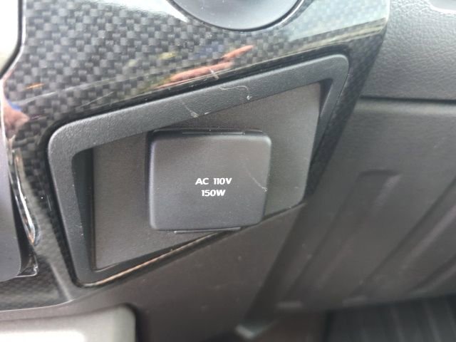 Used 2016 Ford F250 Lariat w/ Lariat Ultimate Package image 25