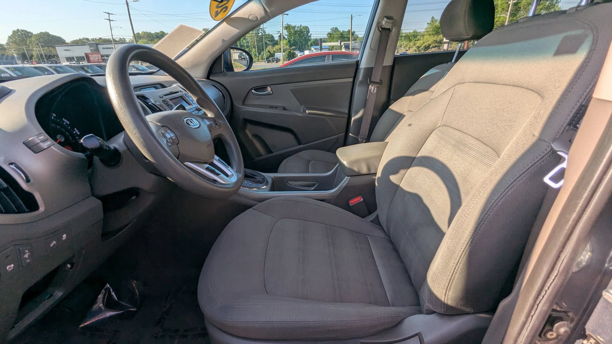 Used 2012 Kia Sportage LX w/ Convenience Pkg FWD image 17