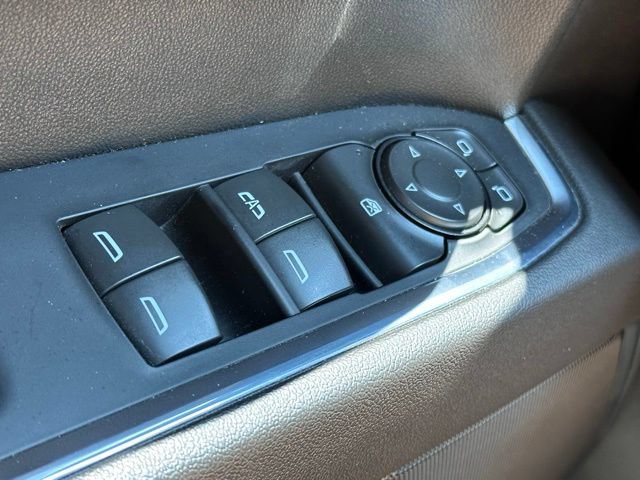 Used 2022 Chevrolet Silverado 1500 LT Trail Boss w/ LPO, Dark Essentials Package AWD/4WD image 16