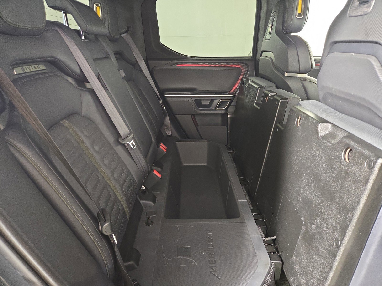 Used 2022 Rivian R1T Launch Edition image 24