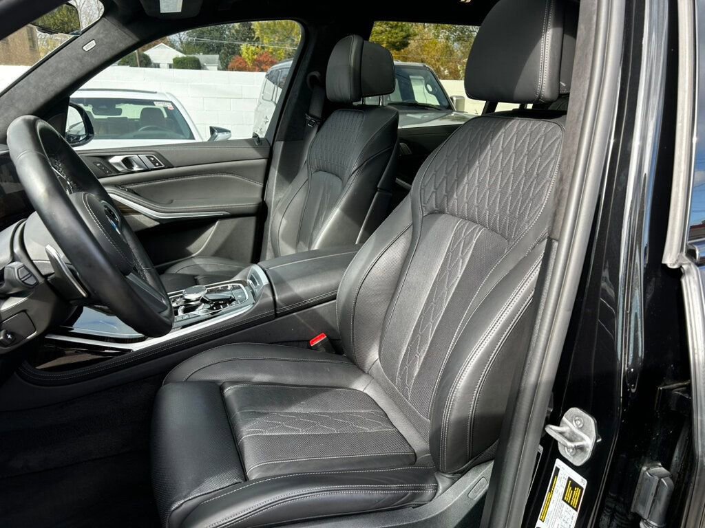 Used 2023 BMW X7 xDrive40i w/ M Sport Package image 10
