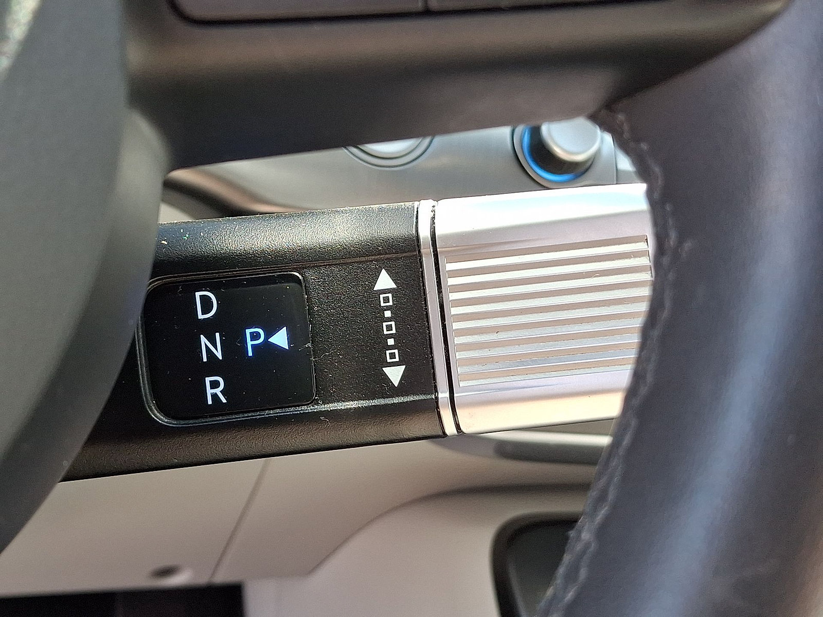 Certified 2024 Hyundai Kona Limited AWD/4WD image 18