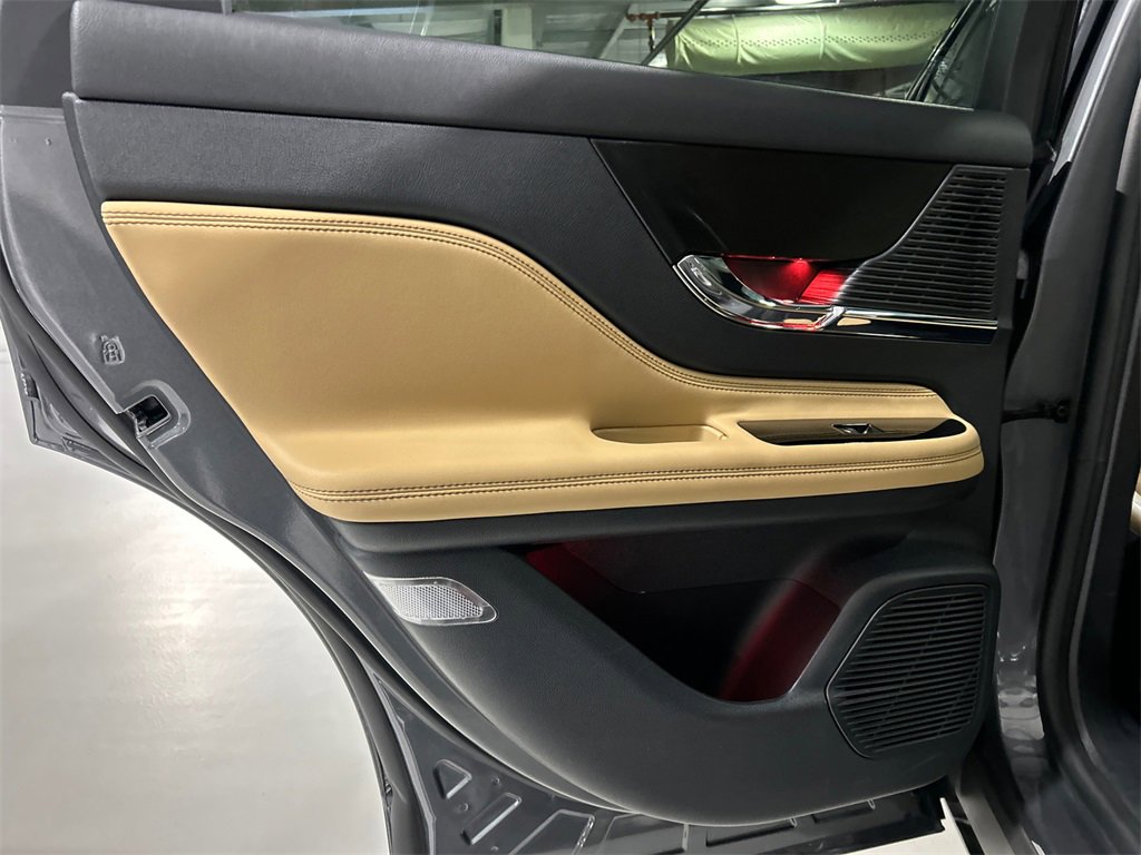 Certified 2022 Lincoln Corsair Reserve w/ Elements Package image 20