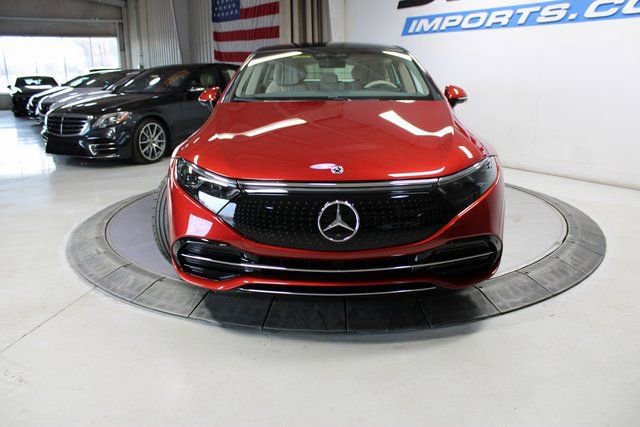 Used 2022 Mercedes-Benz EQS 450+ Sedan image 3