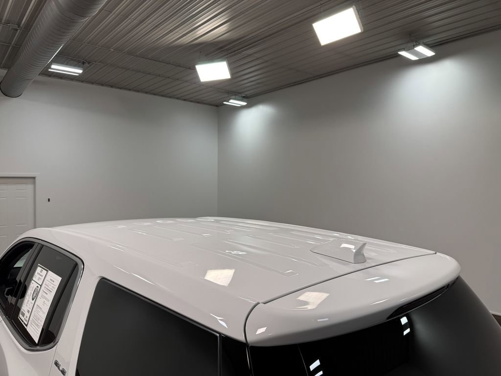 Used 2021 GMC Acadia SLE w/ Trailering Package image 42