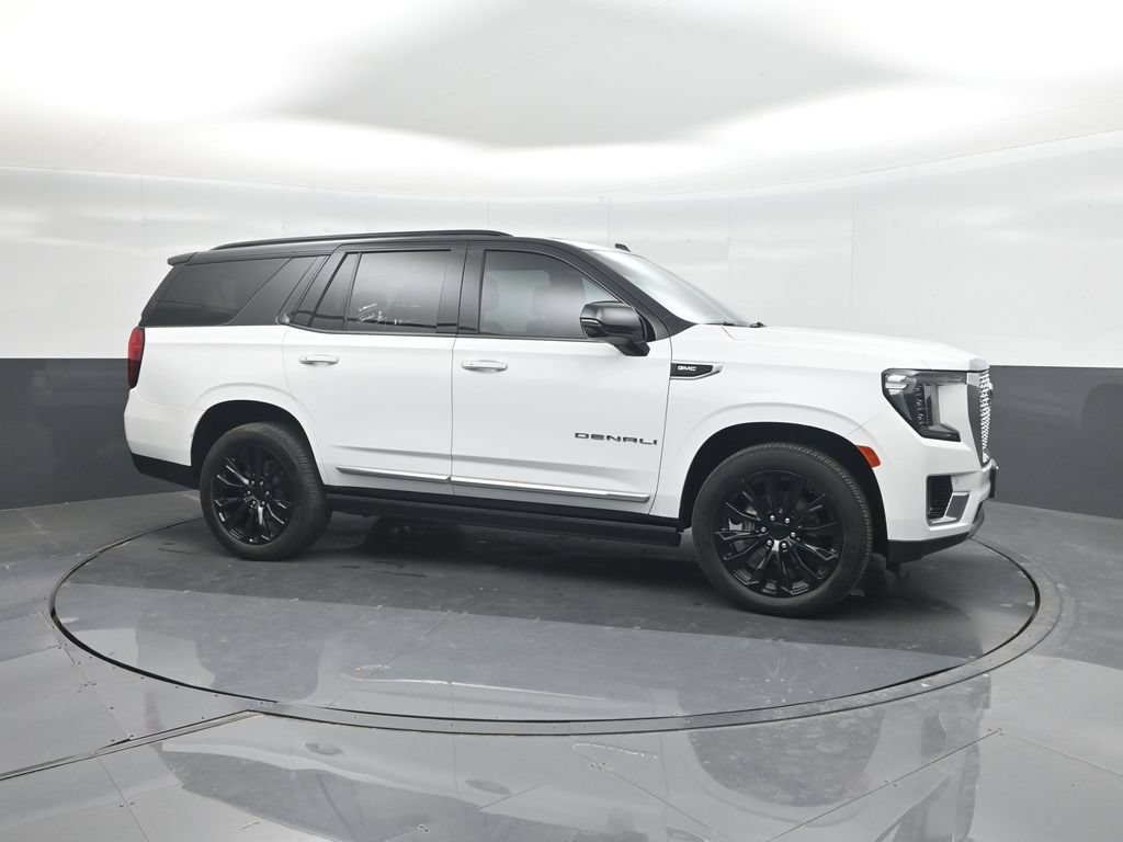 Used 2022 GMC Yukon Denali RWD image 11