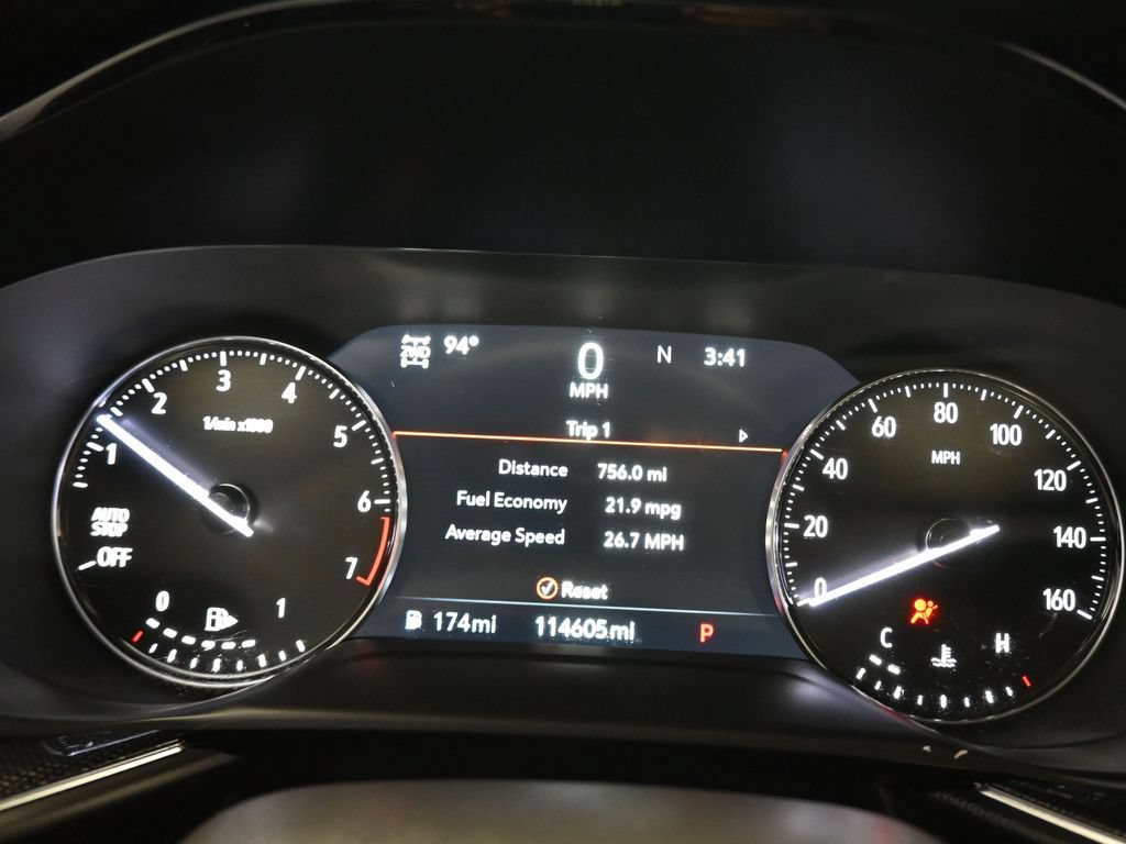 Used 2021 Buick Envision Essence AWD/4WD image 16