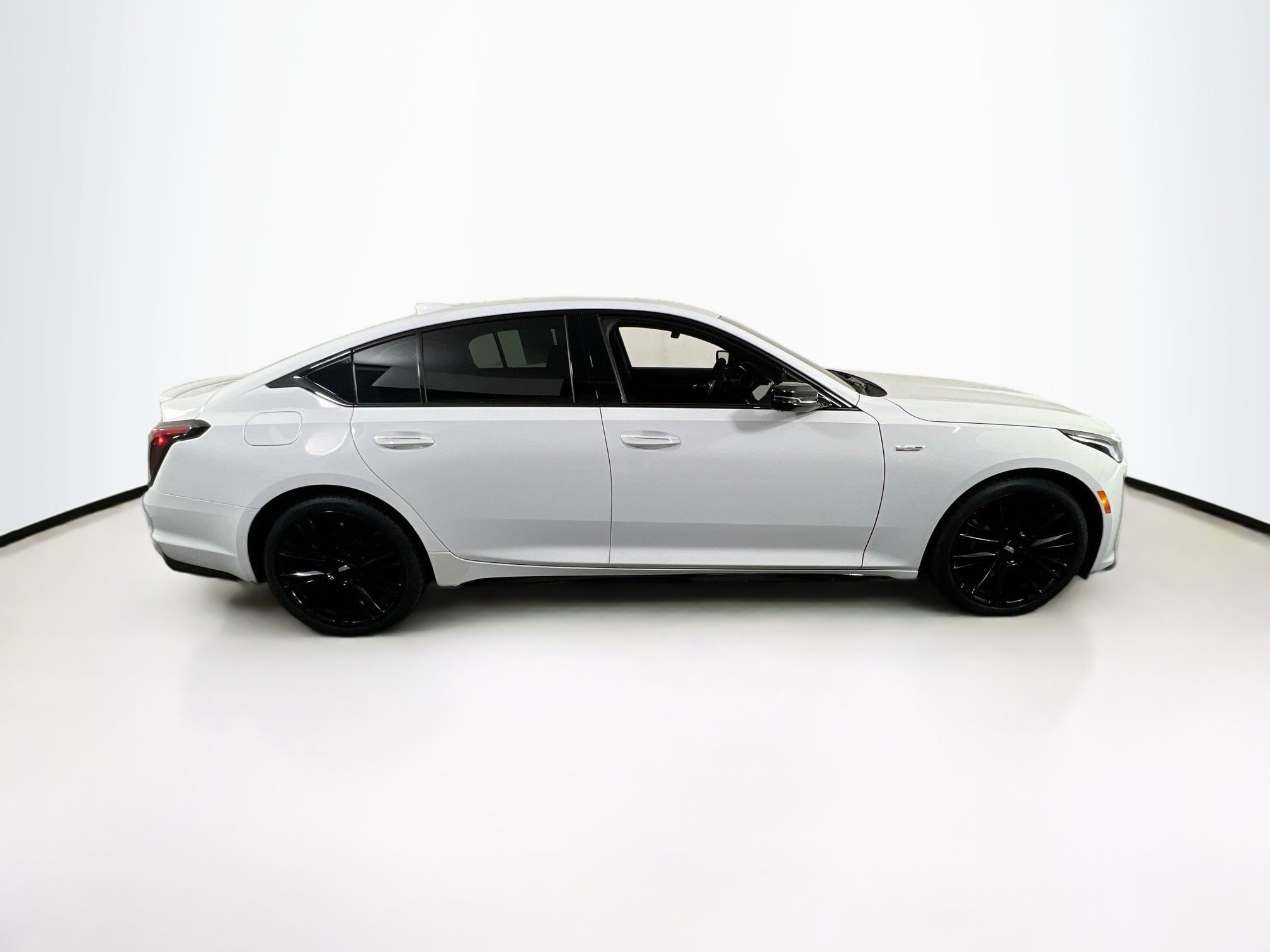 Used 2022 Cadillac CT5 V w/ Premium Package image 4