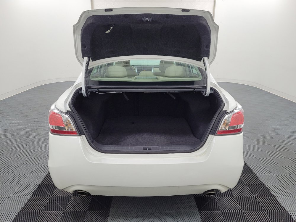 Used 2014 Nissan Altima 2.5 SL w/ Technology Package FWD image 29