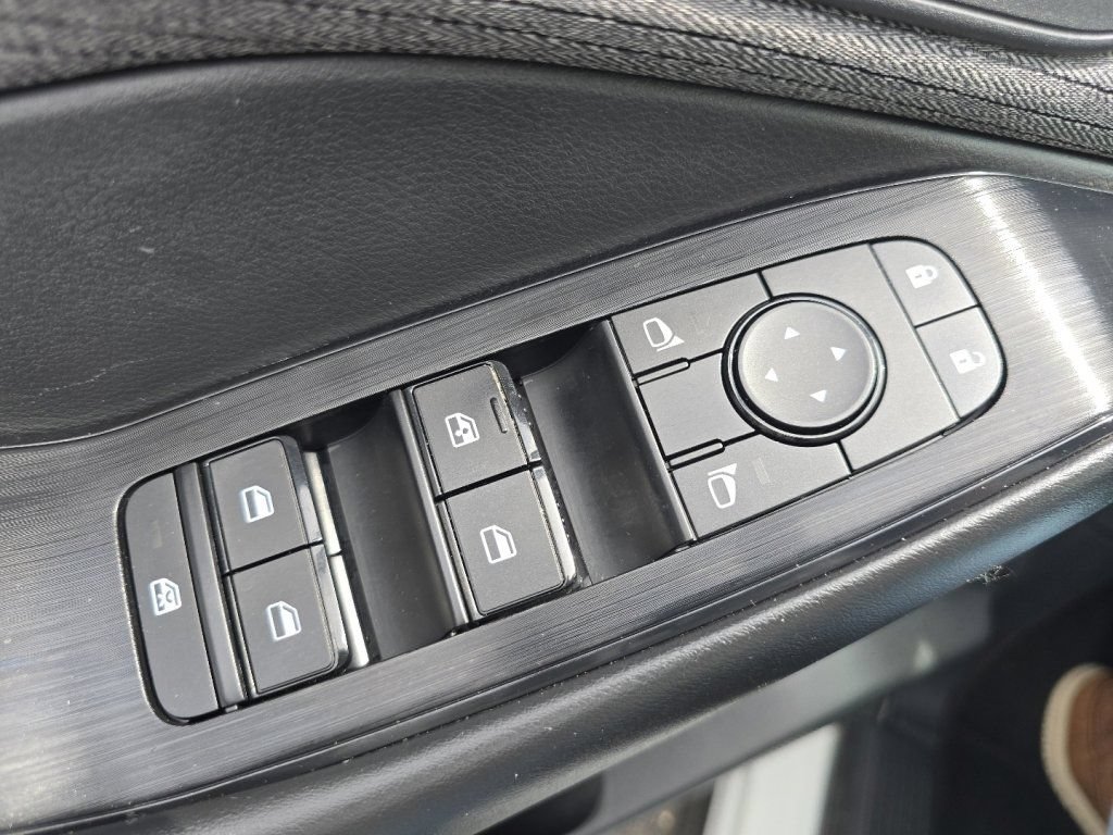 Certified 2023 Nissan Rogue S AWD/4WD image 29