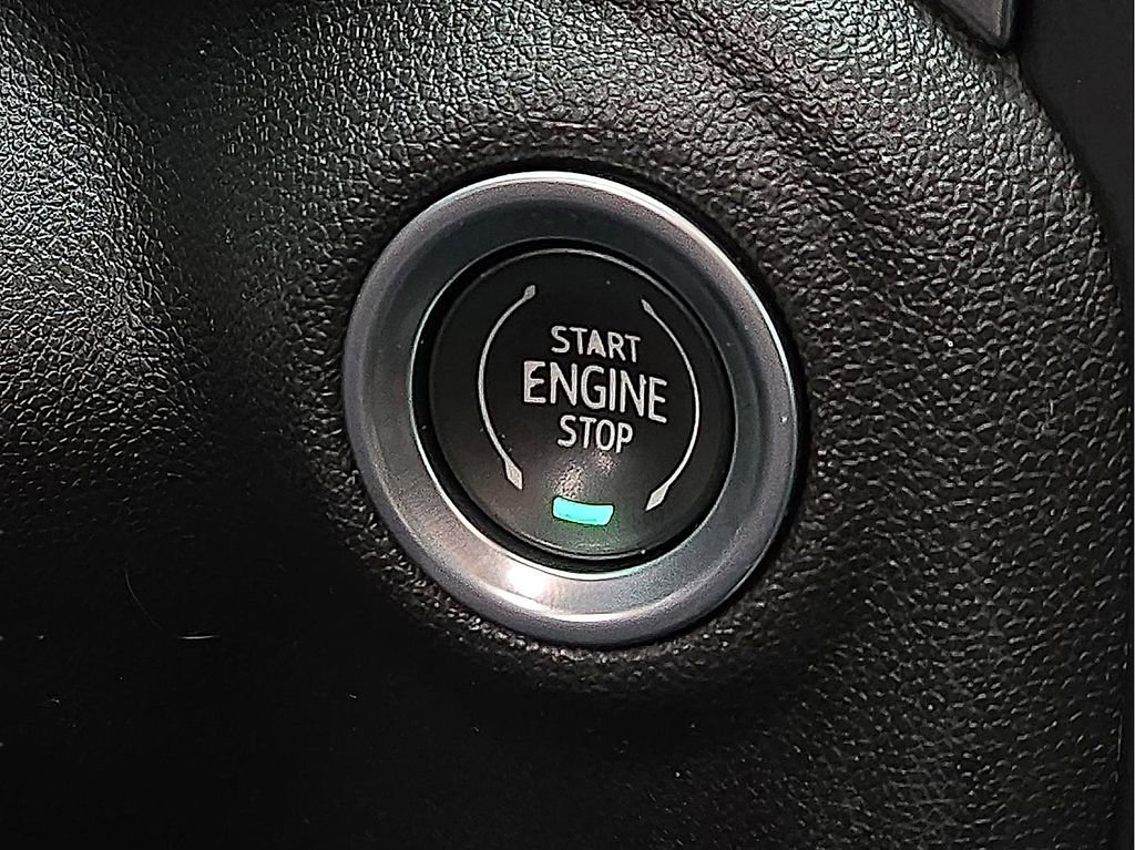 Used 2022 Chevrolet Silverado 1500 LTZ w/ LTZ Premium Package image 15