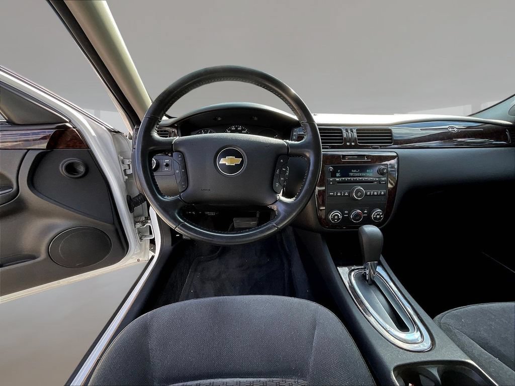 Used 2012 Chevrolet Impala LS FWD image 8