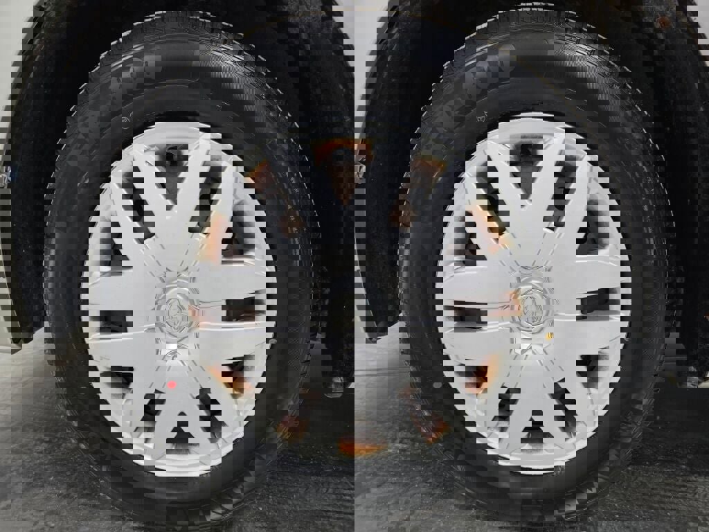 Used 2006 Toyota Sienna LE image 10