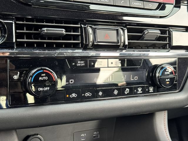 Used 2025 Nissan Pathfinder Rock Creek AWD/4WD image 18