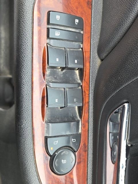 Used 2009 Chevrolet Avalanche LT image 21