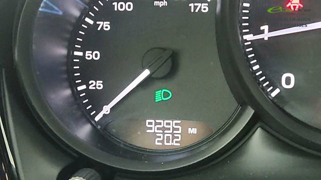 Used 2024 Porsche Macan image 39