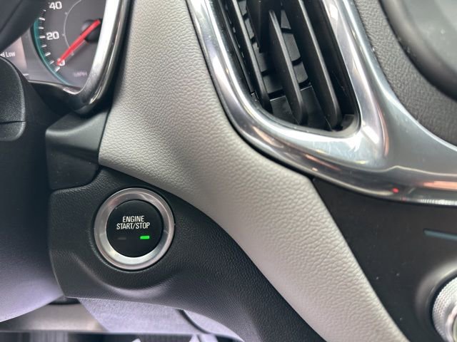 Used 2023 Chevrolet Equinox LS image 20